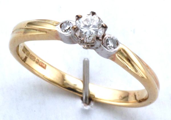 9CT S/S BRIL DIA CLW RING