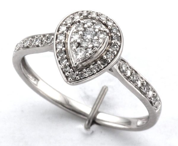 9CTW DIA PEAR CL RING