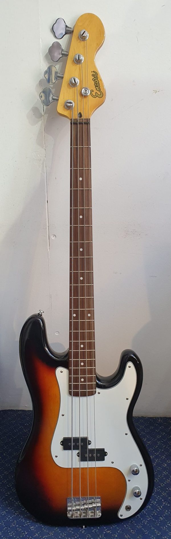 ENCORE BASS GUITAR