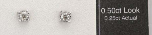 9CTW S/S DIA STUDS 0.25CT