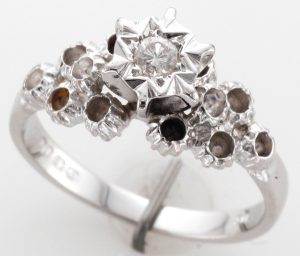 18CTW SS DIA RAISED IL RG