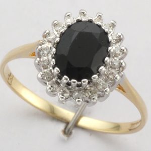 9CT SAPP/DIA OVAL CL RING