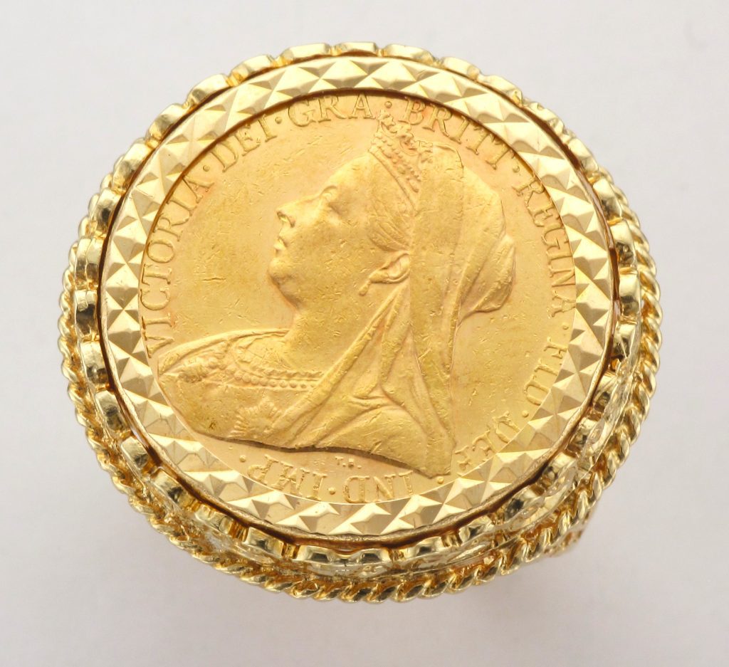 9ct Gold Mounted 1899 Queen Victoria Full Sovereign Coin Ring ...