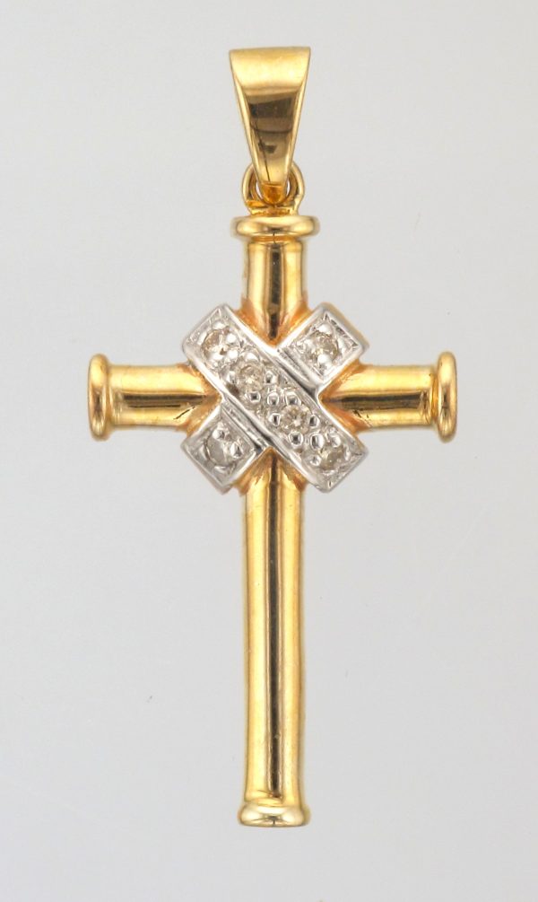 9CT DIA X/O CURVED CROSS