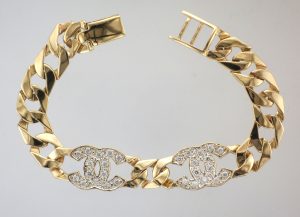 9CT CZ CHANEL PAT CURB BT