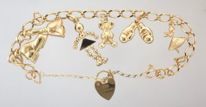 9CT OPN CURB 6-CHARM BLET