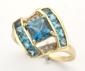 9CT TOPAZ/DIA KITE CL RNG