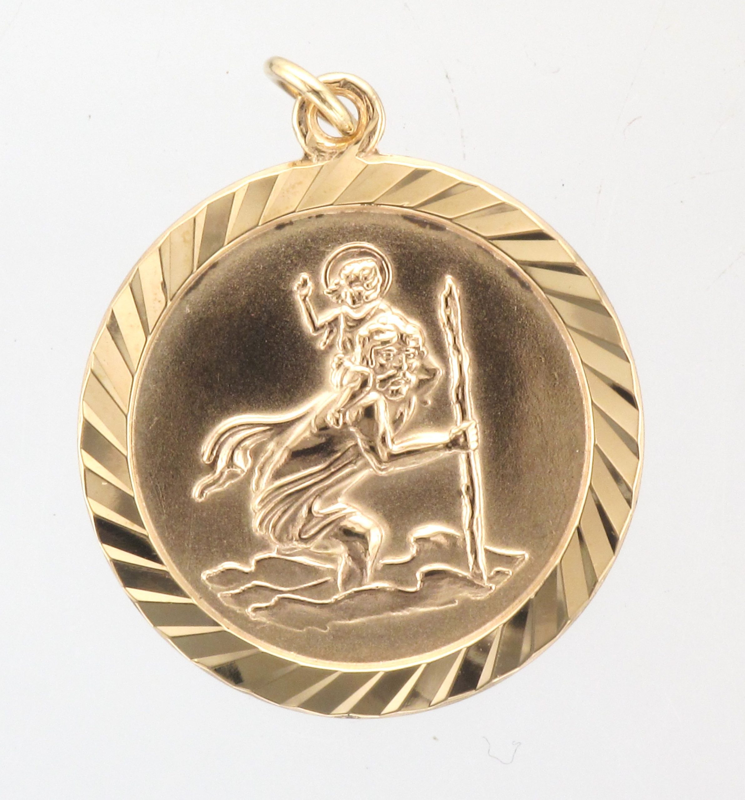 9CT 19MM D/C EMB ST CHRIS