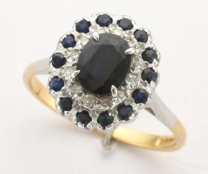 18CT SAP/DIA OVAL CL RING