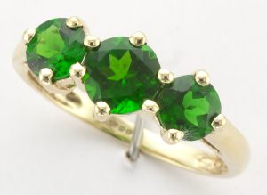 9CT 3ST DARK GRN GEM RING