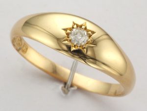 18CT S/S O/C DIA GYPSY RG