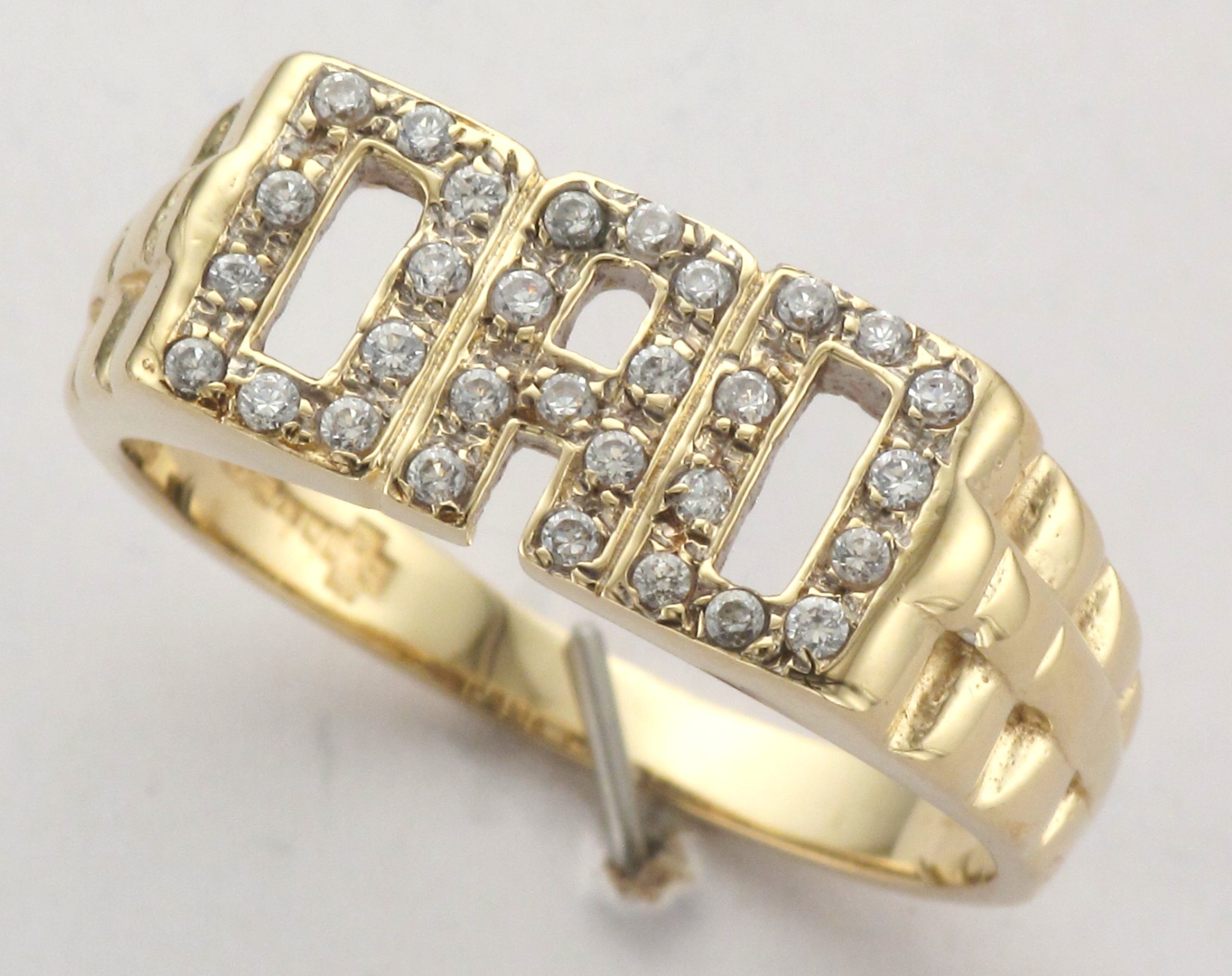 9ct Gold 30 Stone Cubic Zirconia Dad Ring