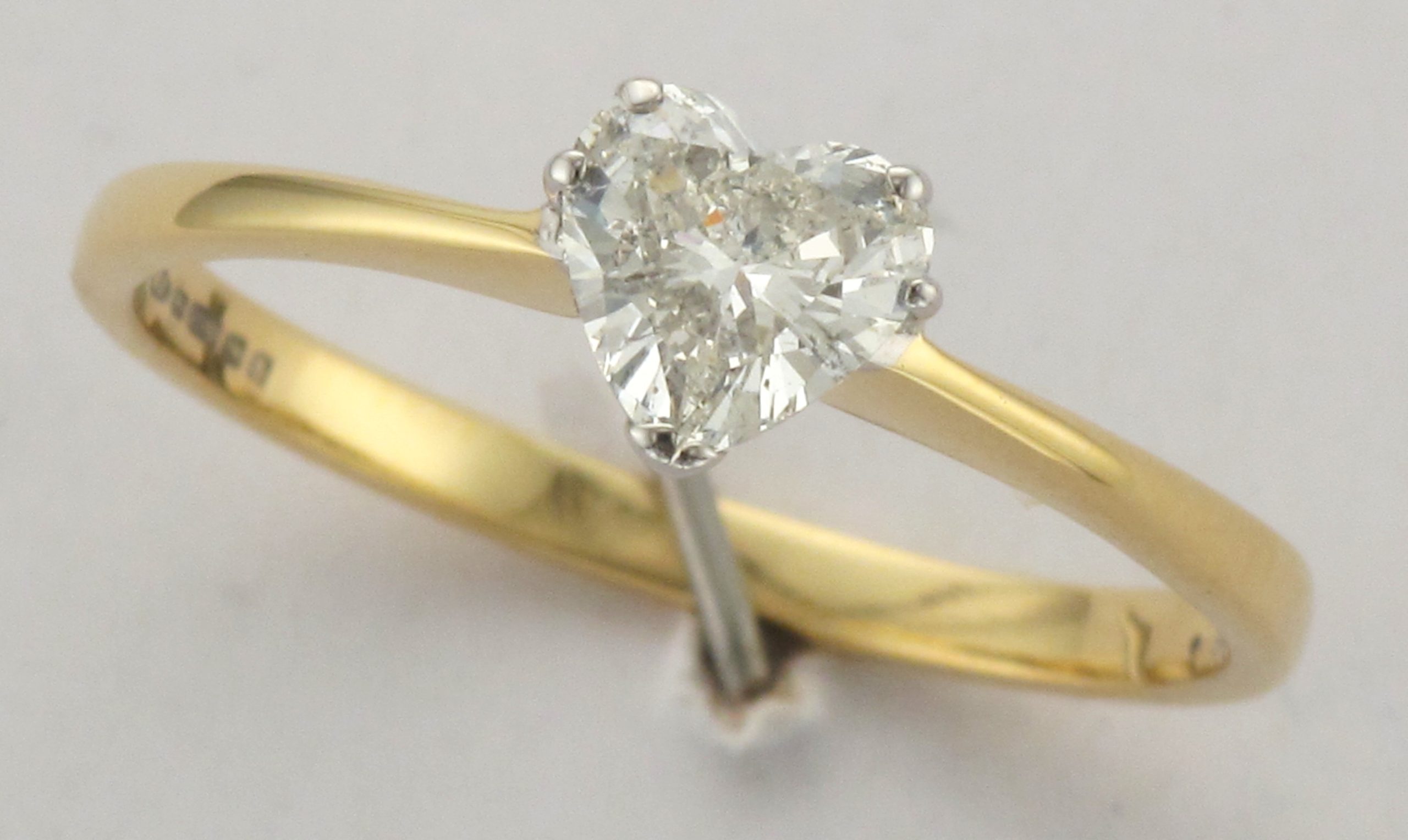 18CT S/S HEART DIA CLW RG