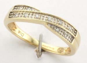 9CT 10ST DIA ILL X/O BAND