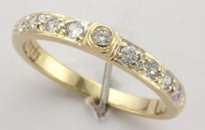 9CT 9ST CZ RO/CLW ET BAND