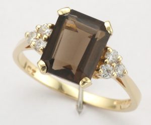 9CT QTZ/CZ TREFOIL CL RG
