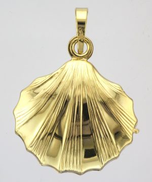 9CT SEA SHELL LOCKET PEND