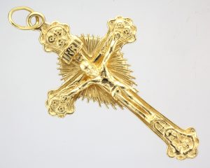 9CT EMB FANCY CRUCIFIX PD