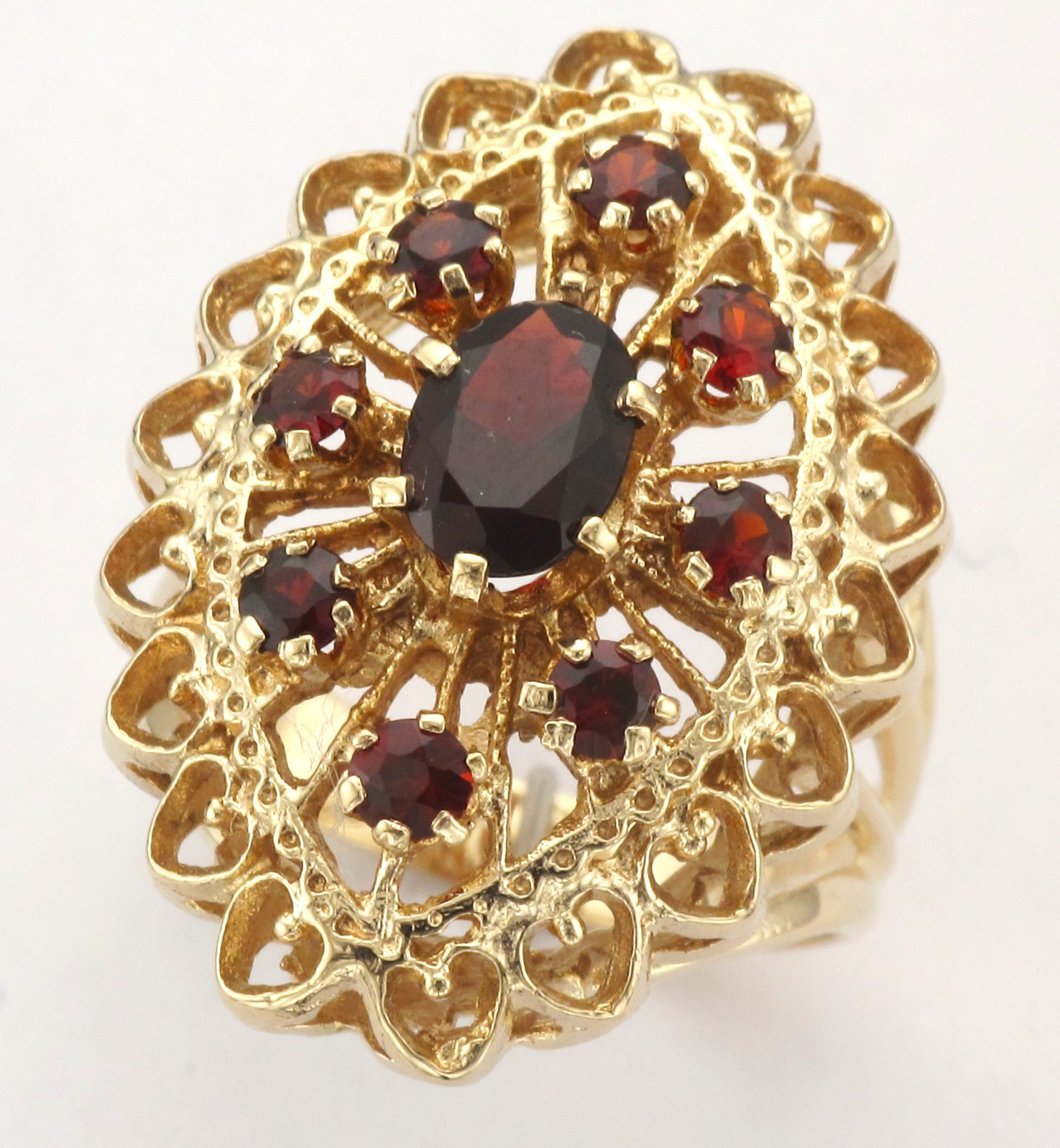 9CT 9ST GARN MARQ CL RING